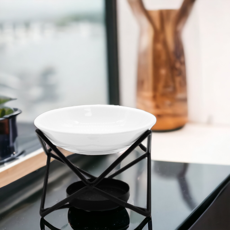 Ceramiczny Kominek z Heksagonalną Podstawką