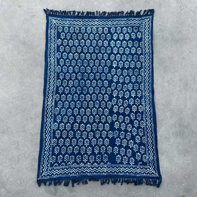 Narzuta Indygo - 170x120 cm - Kwiaty Chota