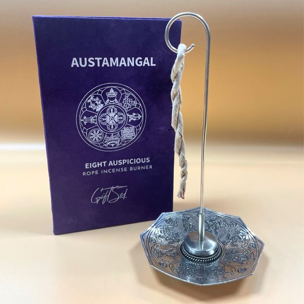 Zestaw z Kadzidełkami Sznurkowymi i Podstawką - Astamangal