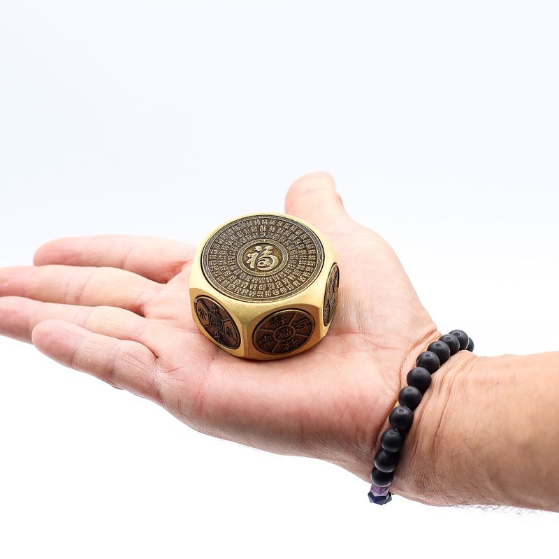 Feng Shui Fortuna - Kostka Smoka - Moc i Bogactwo