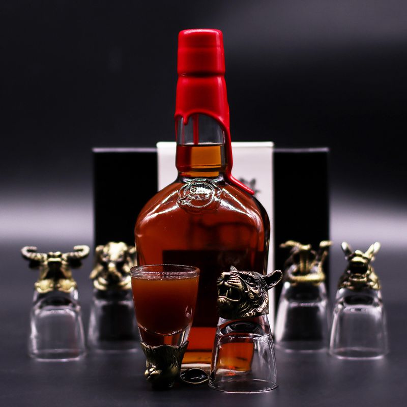 Zestaw 6 Kieliszków Bottom Up (50 ml) - Mistyczne Stworzenia