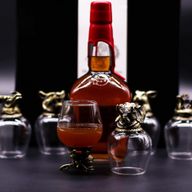 Zestaw 6 Kieliszków Bottom Up (100 ml) - Mistyczne Stworzenia