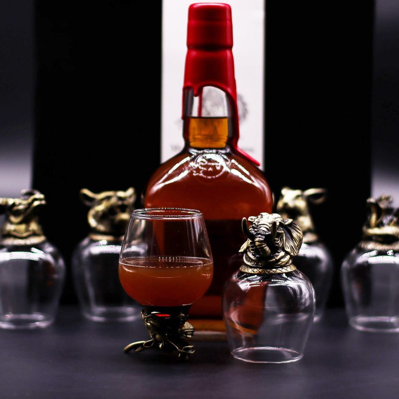 Zestaw 6 Kieliszków Bottom Up (100 ml) - Mistyczne Stworzenia
