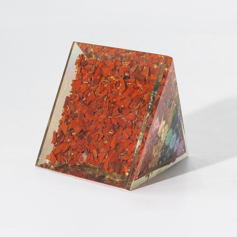 Średnia Piramida Orgonit 7x6 cm - Miedziane Pręty - 7 Czakr