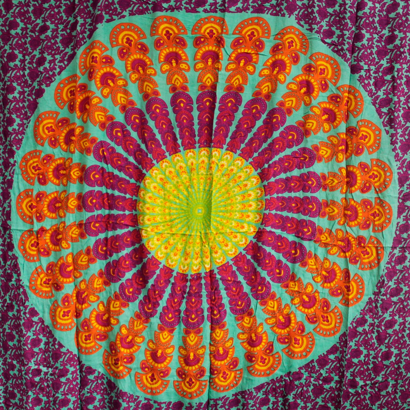 Indonezyjskie Sarongi Mandala