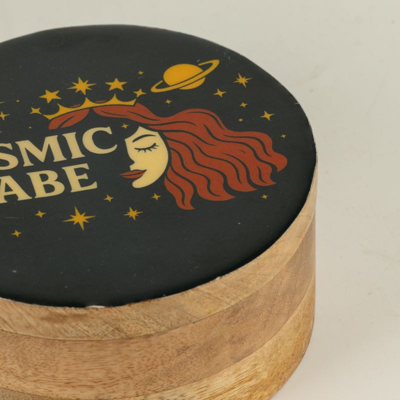 Okrągłe emaliowane pudełko – Cosmic Babe