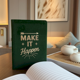 Ciemnozielony Aksamitny Notes - Make it Happen - 80 stron
